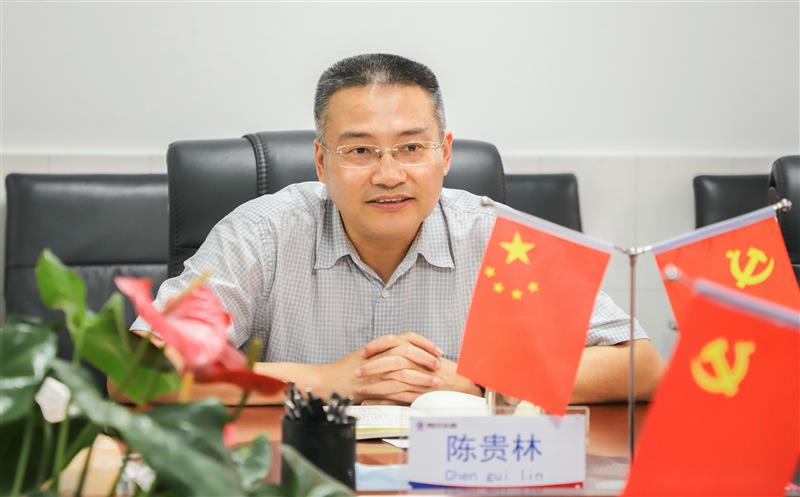 陈贵林在六〇五大队督促检查时强调，要把党建和党风廉政建设置于冶勘事业发展的重要位置