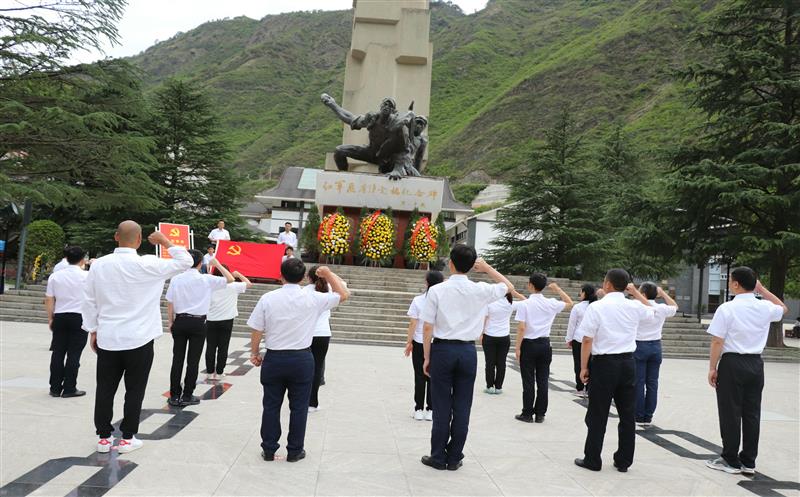 技工学校组织开展“不忘初心再出发，奋进伟大新征程”党史学习教育主题党日活动