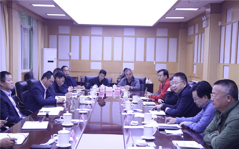 四川资源与甘孜州政府对接灾后重建工作